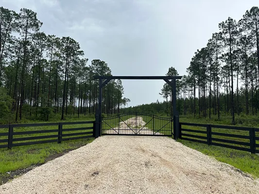 Brandy Branch Lot 5 Entrance Gate